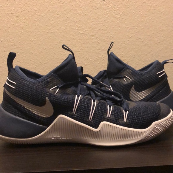 nike hypershift basketball shoes